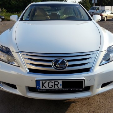 LEXUS LS 600H 3