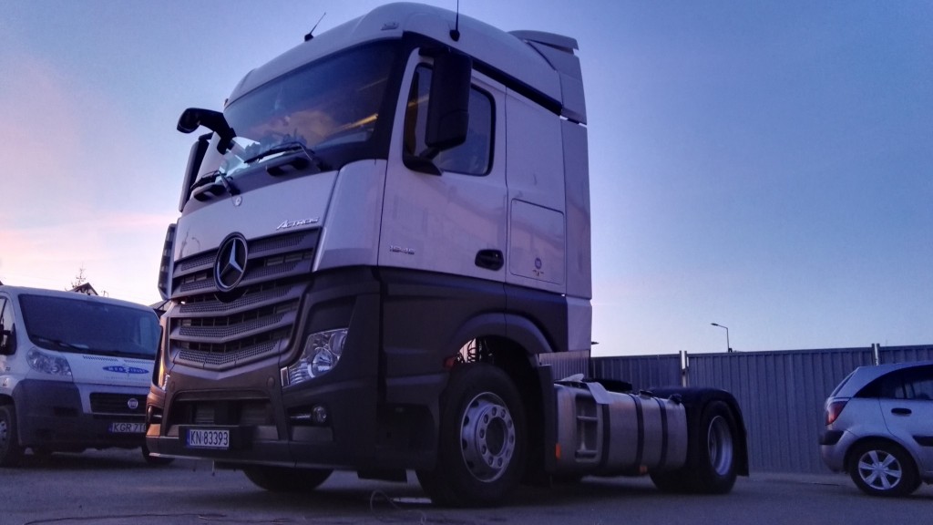 MERCEDES ACTROS 18