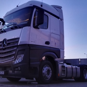 MERCEDES ACTROS 18