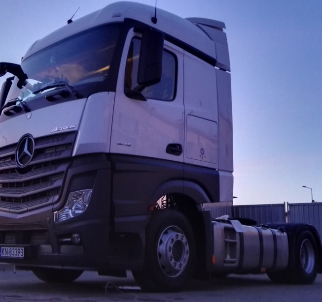 MERCEDES ACTROS 18