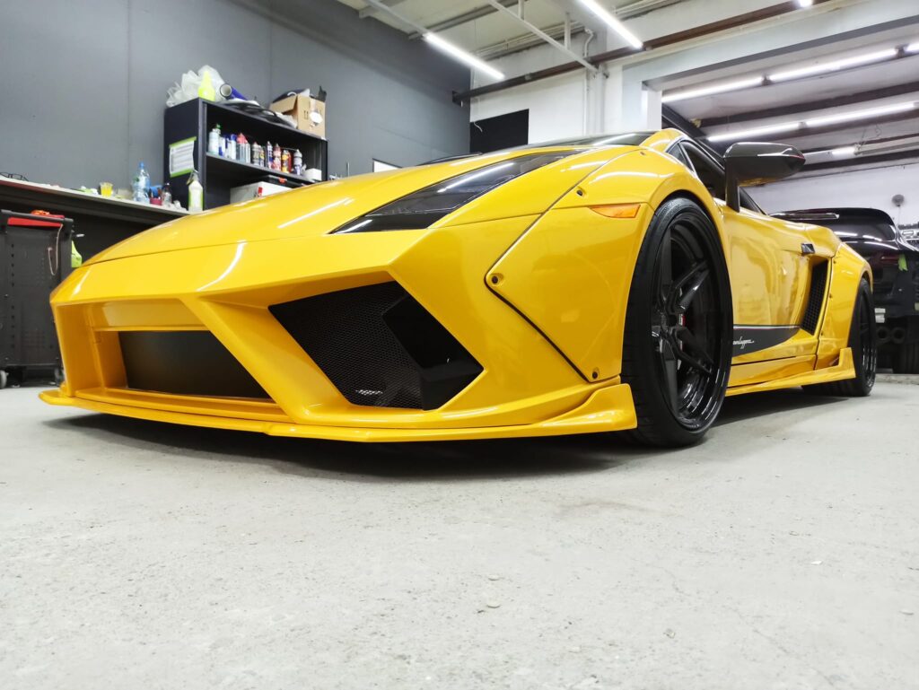 LAMBORGHINI GALLARDO Z PAKIETEM 1